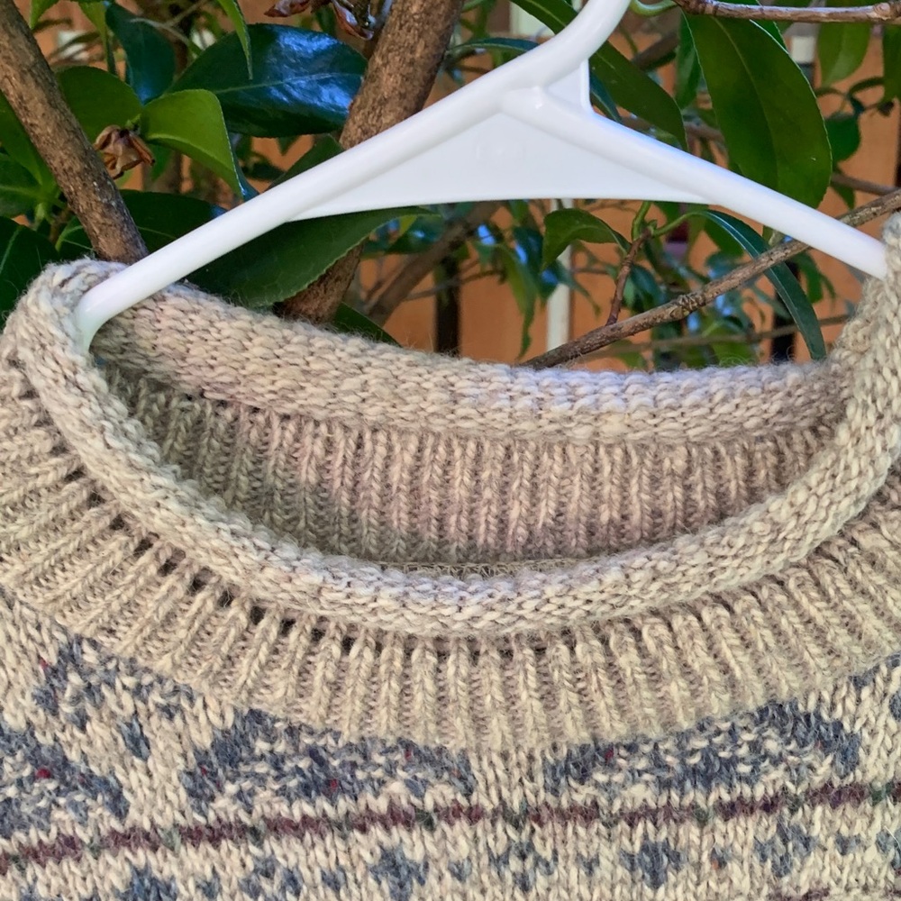 Eddie Bauer Multicolor Crew Neck Sweater - Picture 3 of 7